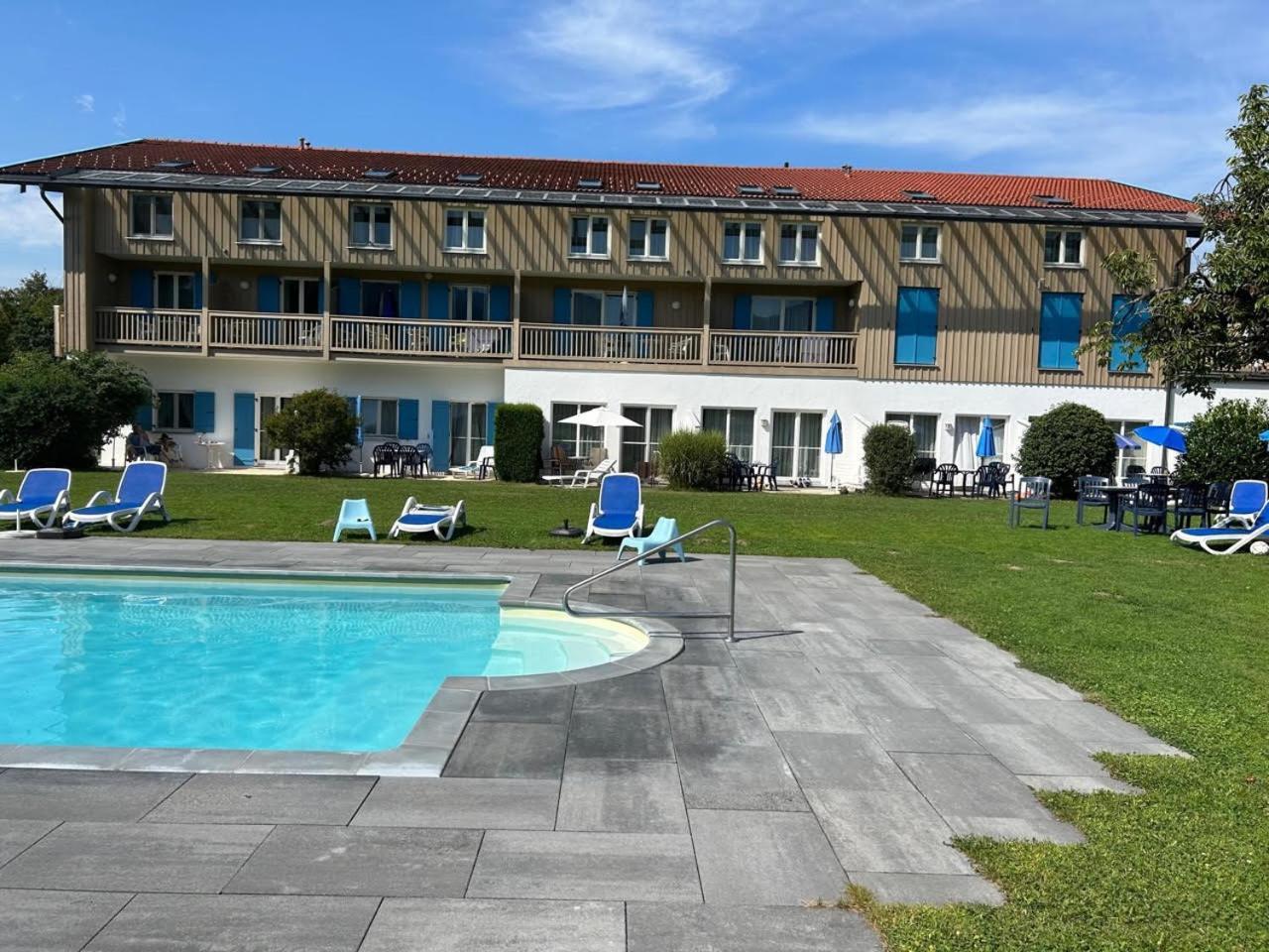 Übersee Gabi Mit Pool Und Sauna מראה חיצוני תמונה